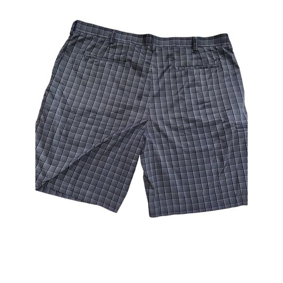 Grand Slam Men's Performance Flat Front Gray Black Check Golf‎ Shorts 42 - Picture 6 of 9